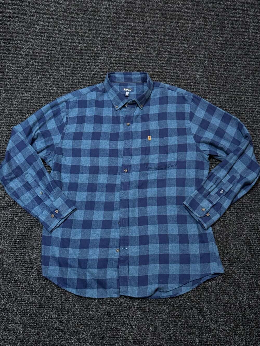 Workwear Fall Cozy Lumberjack Plaid IZOD Men's Stratton Long Sleeve Button Down